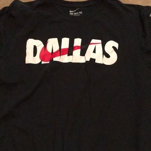 Nike tee